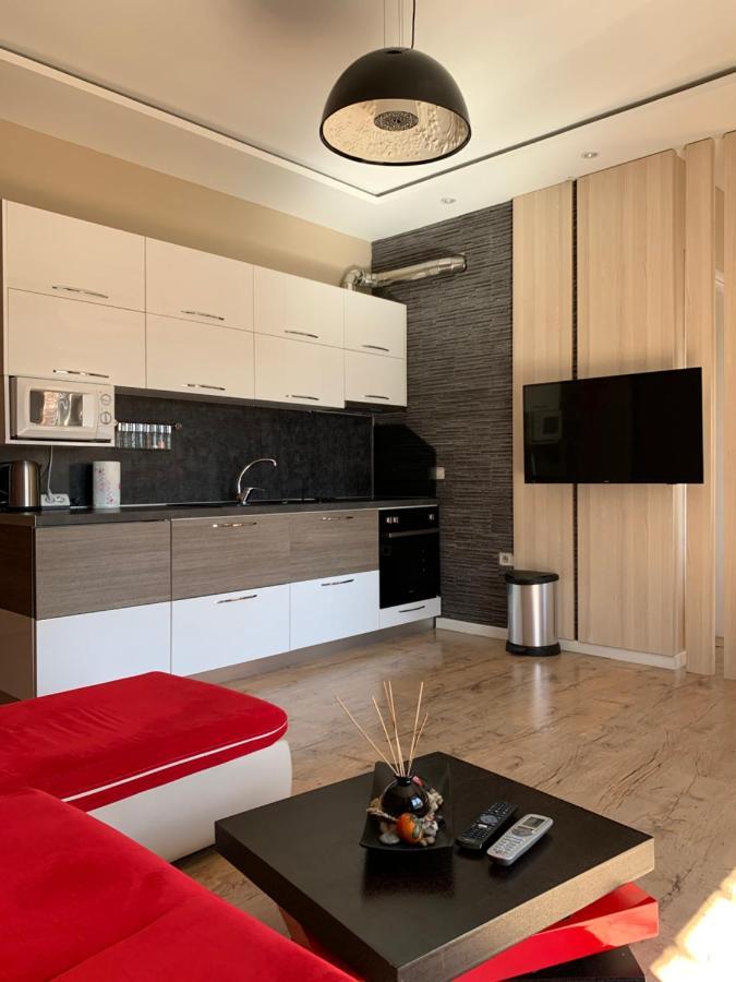 Haris Apartments Tirana Exterior photo